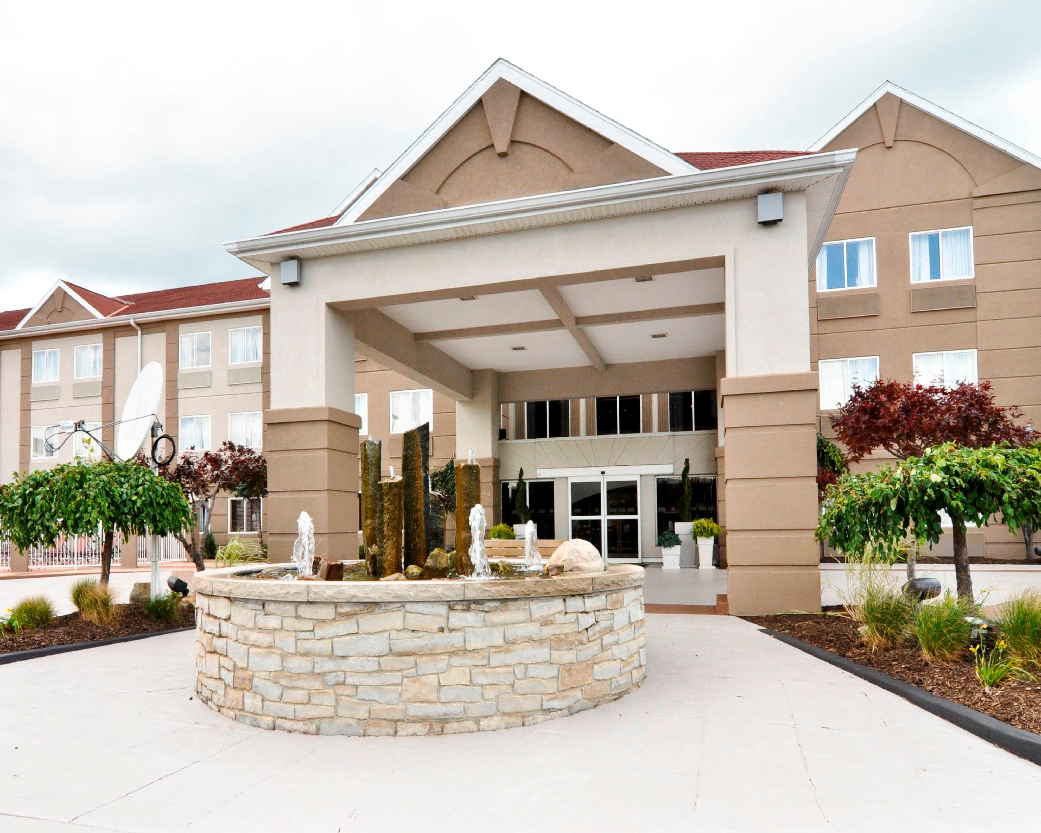 Holiday Inn Express Hotel & Suites Port Clinton-Catawba Island, An Ihg Hotel Exterior photo